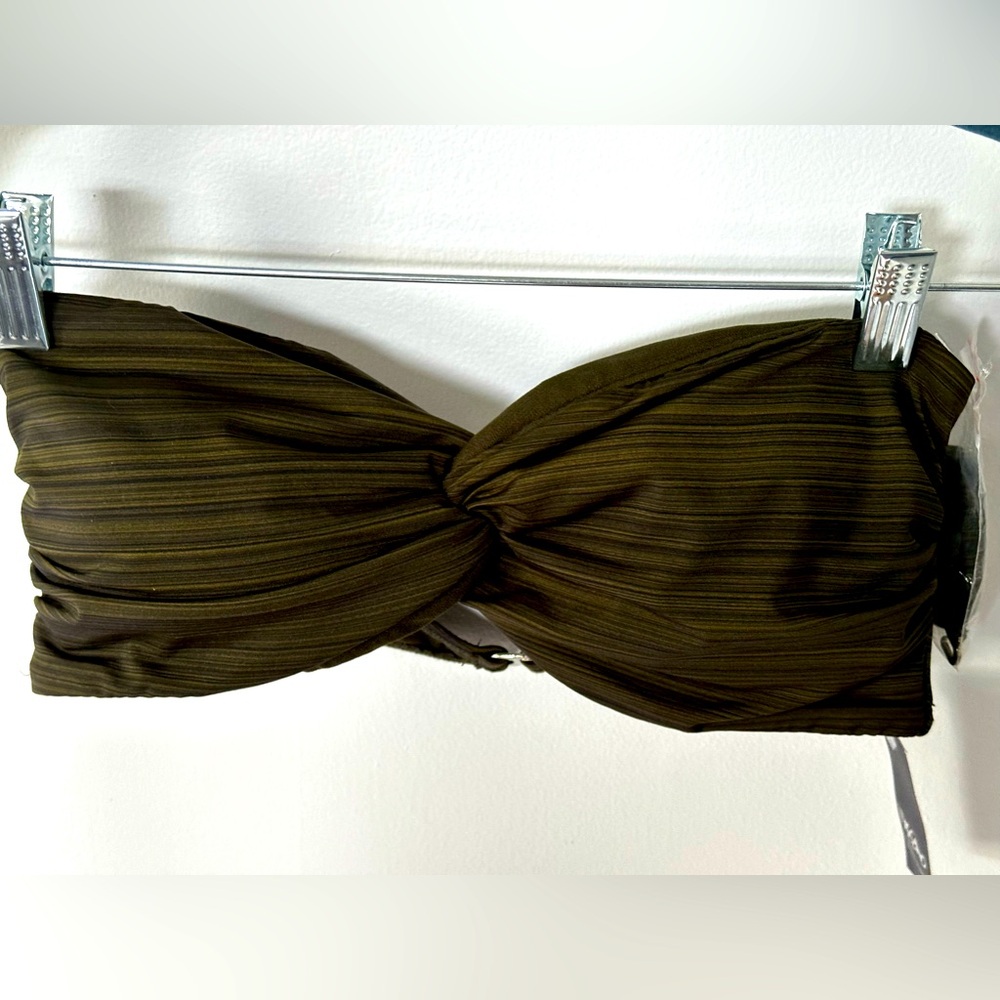 🌿 NWT Mossimo Strapless Bandeau Swim Top | Olive Green | Large | Twist Front